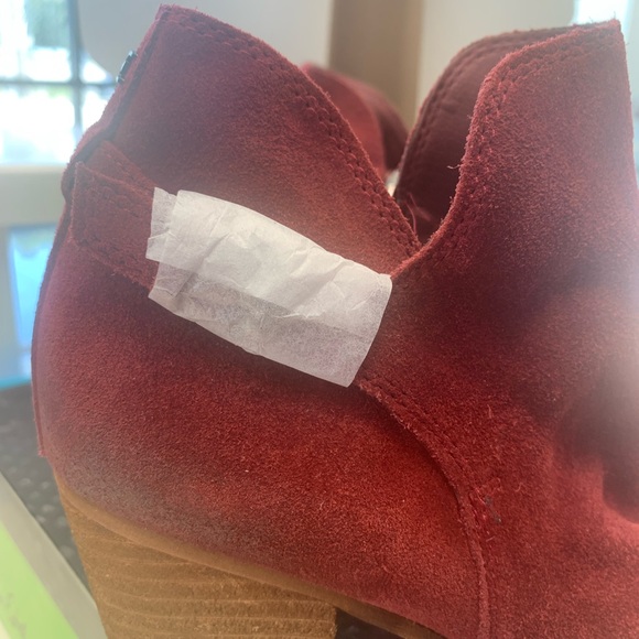 Sam Edelman suede boots - Picture 5 of 17